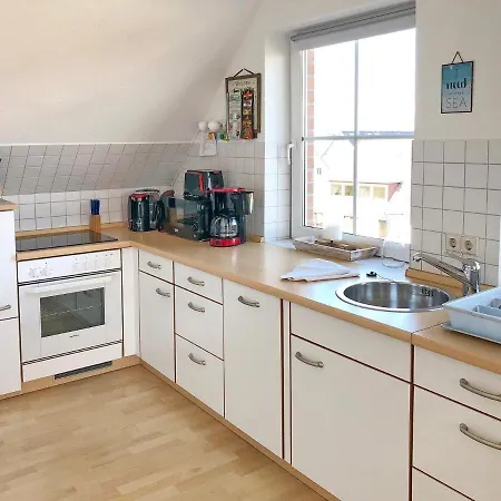 Residenz Alte Bergstrasse Residenz Alte Bergstrasse 19 *